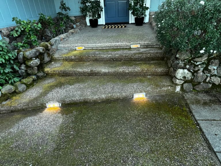 IMG_6974 Lights on a stone stairs leading to home front door